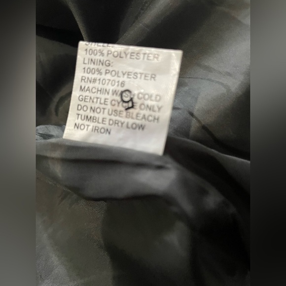 Riflessi Lightweight Camo Jacket with Front & Arm Pockets. Hanzi Logos 2-way Zip - Picture 11 of 11